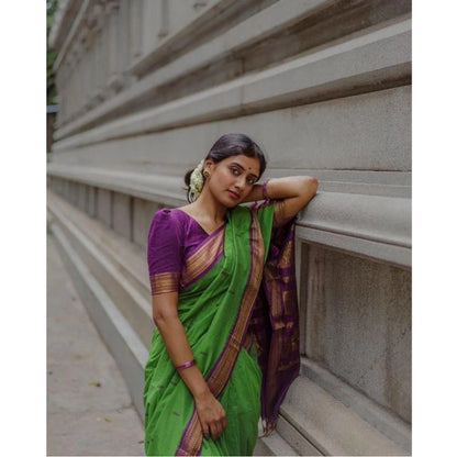 Generic Women's Soft Litchi Silk Jacquard Work Saree With Unstitched Blouse 5.5Mtr (Dark Green)