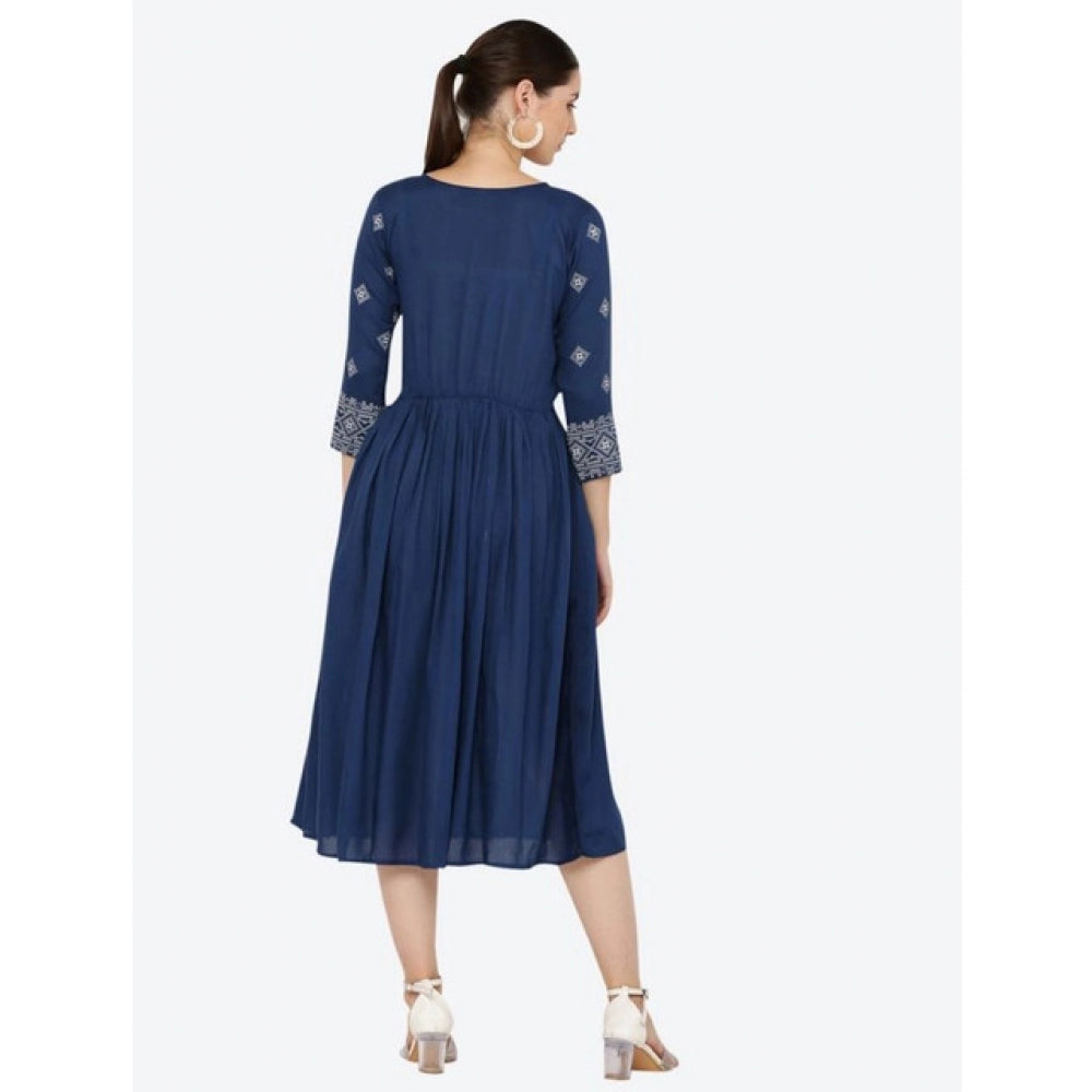 Generic Women's Casual Rayon 3-4th Sleeves Kurti (Blue)